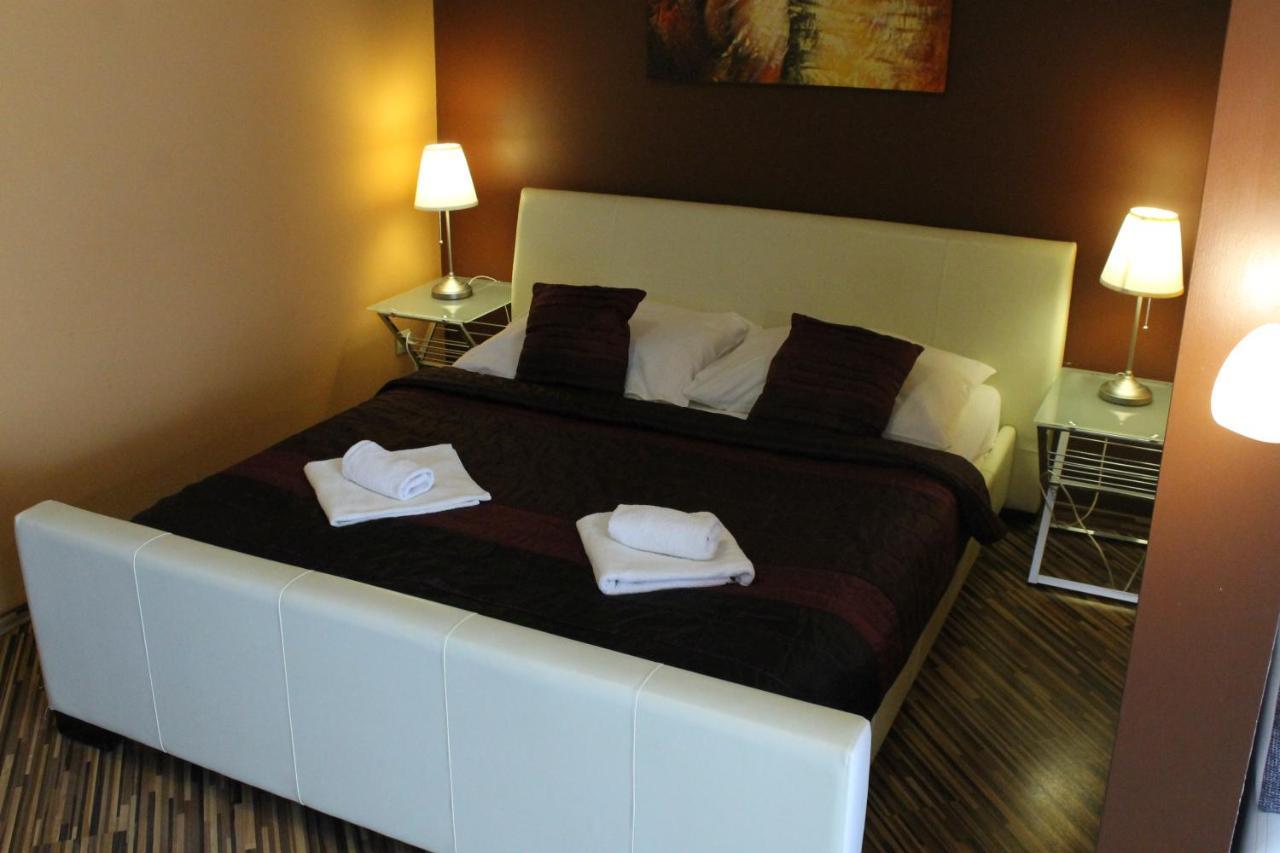 Hellene Guest house